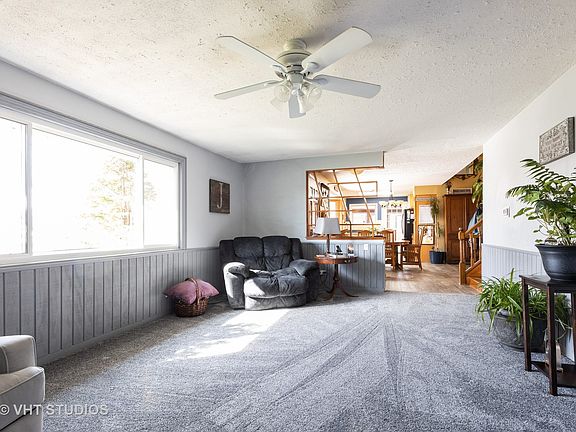 4th image of 15605 Natalie Dr
