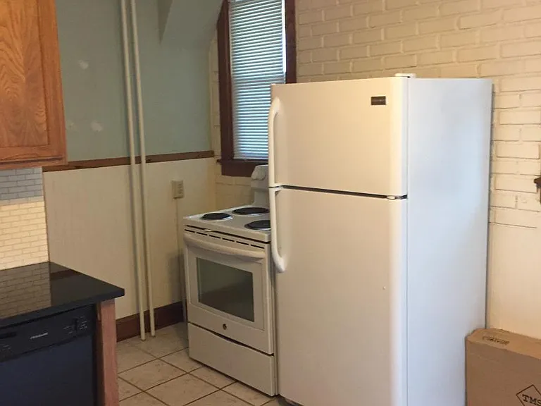 1530 Delaware Ave — Photo 7
