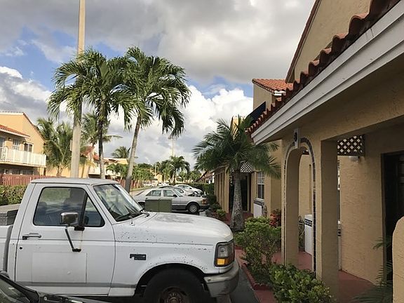 3rd image of 7070 NW 173rd Dr APT 302