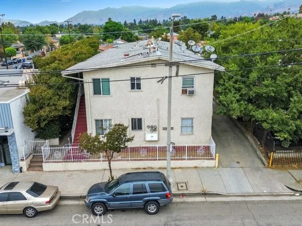 13277 Maclay St, San Fernando, CA 91340