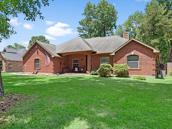 3rd image of 5802 Pacco Ln