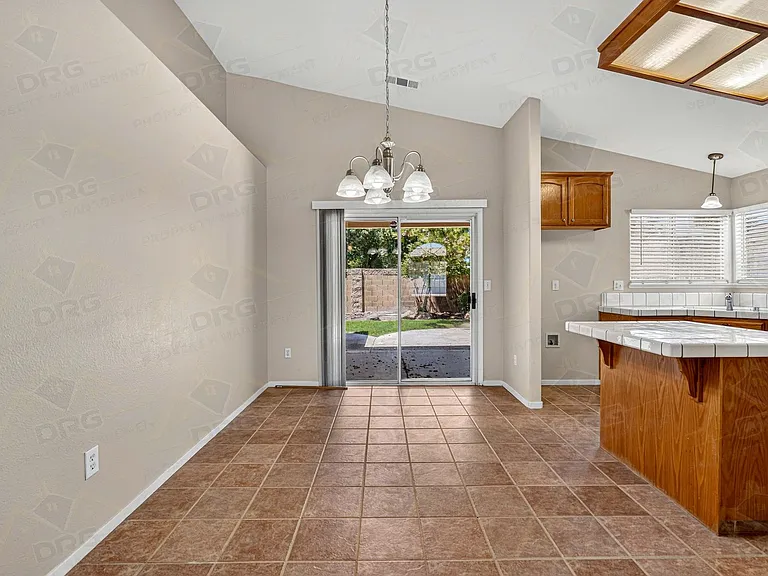 2713 Mozart Dr — Photo 7