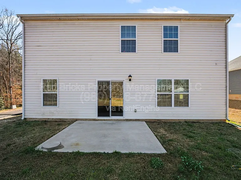 7847 Whispering Stream Dr — Photo 30