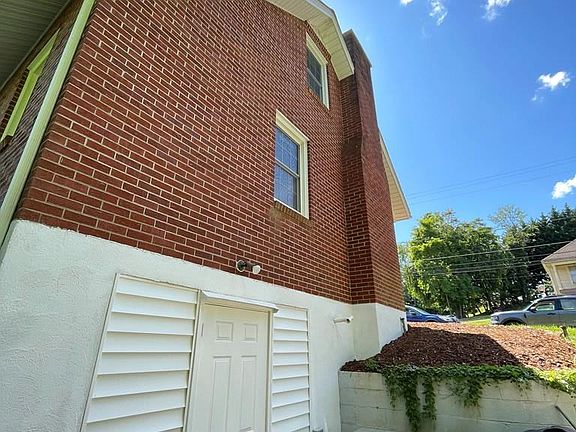 5th image of 107 Buena Vista Ave
