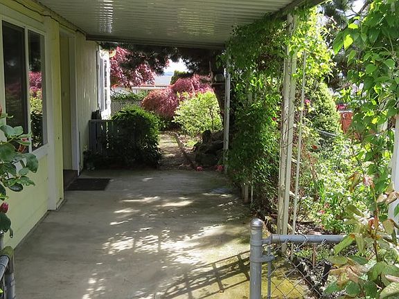 4th image of 17401 SE 39th St Unit 175