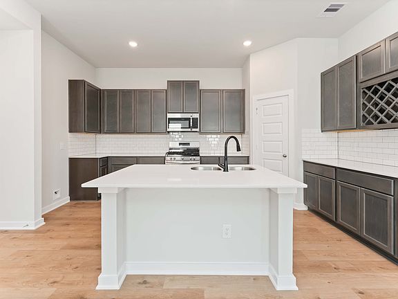 18402 Christine Elizabeth Lane - Mansfield - Kitchen