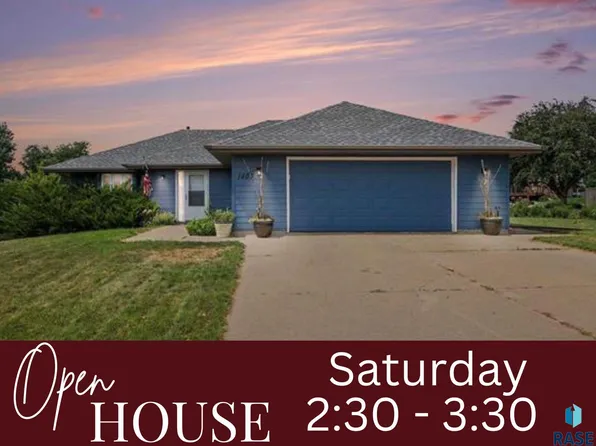1805 S Cranston Cir, Sioux Falls, SD 57106
