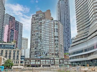 24 Wellesley St W #708-C01, Toronto, ON M4Y 2X6