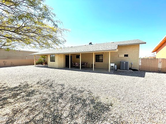 4th image of 1650 Palo Verde Blvd S