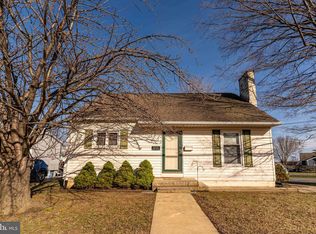 2715 Dutton Mill Rd, Aston, PA 19014