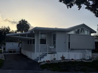 Horseshoe Cove RV Resort, Bradenton, FL 34203
