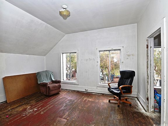 5th image of 2515 Folsom St