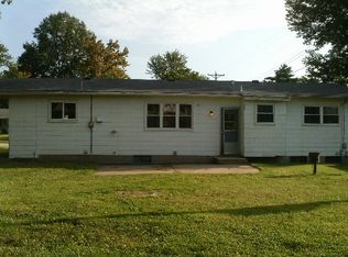 920 Kingsbrook Ln, Florissant, MO