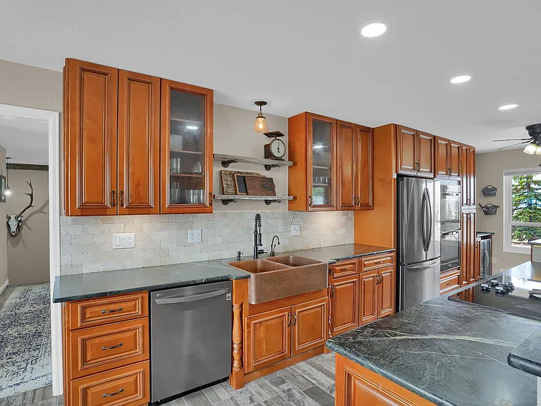 5825 Eggar Ct — Photo 11
