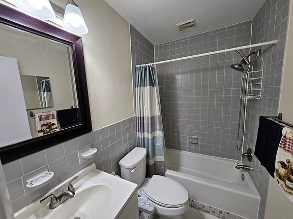3rd image of 10720 West Dr APT 302
