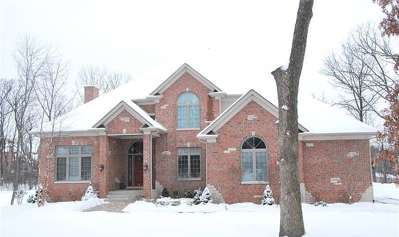 2nd image of 26626 N Fairfield Rd