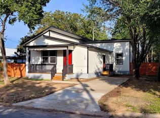 750 S Main St, Lockhart, TX 78644
