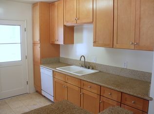 1804 Carnegie Ln #2, Redondo Beach, CA 90278