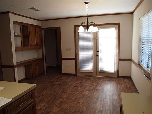3rd image of 169 Eltonwoods Dr