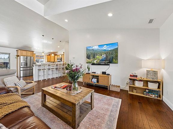 3rd image of 516 Hickory Ridge