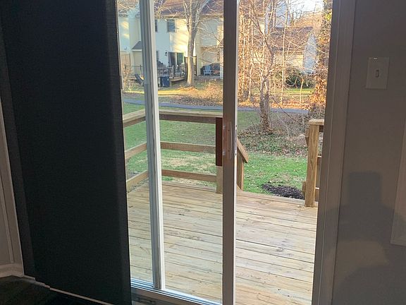 4th image of 143 Trotters Lea Ln