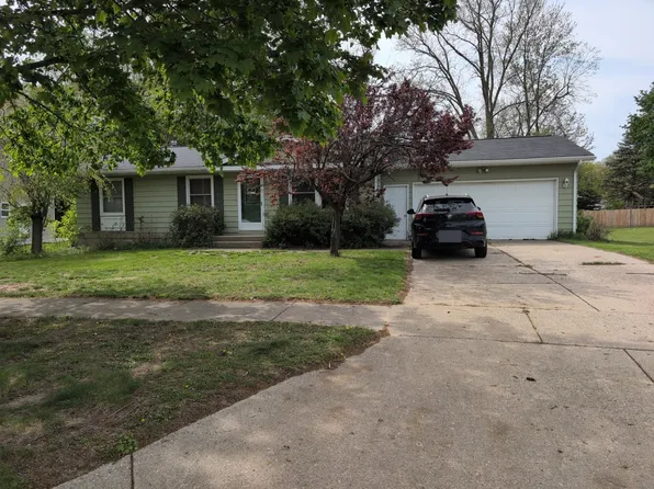 599 Venna Pl, Coopersville, MI 49404