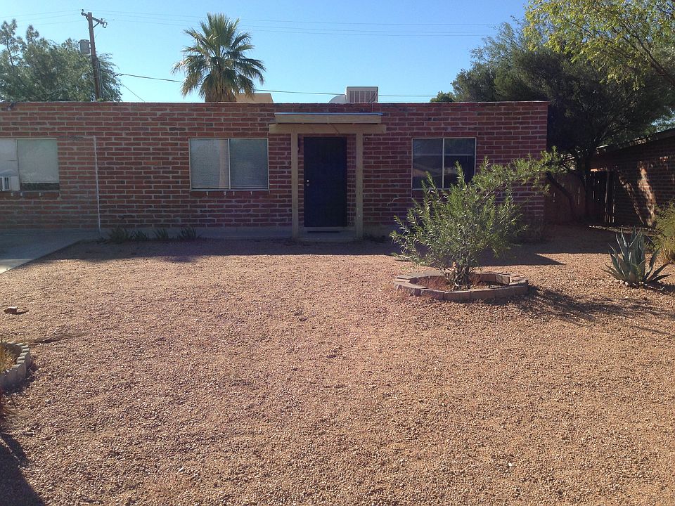 1st image of 3027 N Cardi Ave