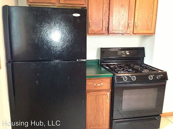 4th image of 2114 Lyndale Ave N