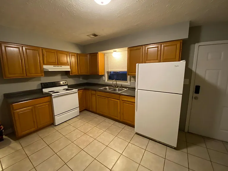 113 Breckwood Dr — Photo 6