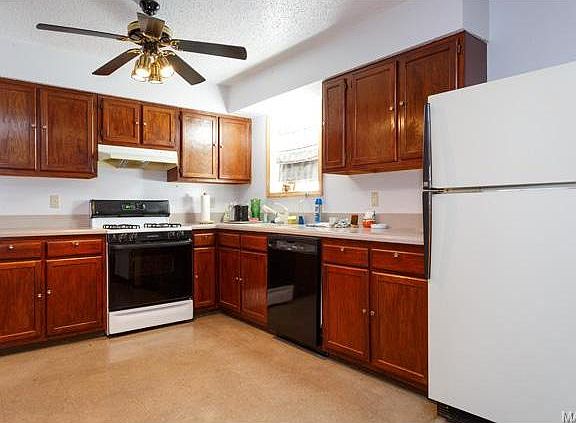 4th image of 1688 Talisman Ln