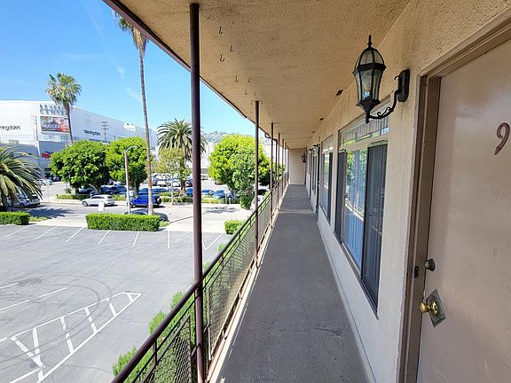 2nd image of 8458 Blackburn Ave #209