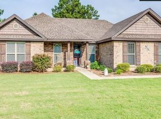 326 Landcaster Dr, Deatsville, AL 36022