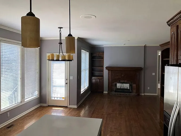 14003 Goodman St — Photo 32