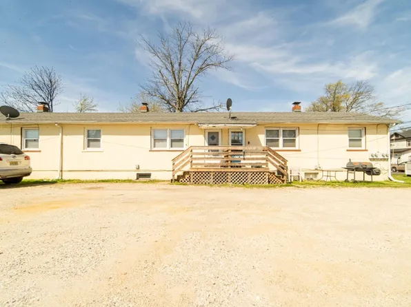 323 W Peach St, Vineland, NJ 08360