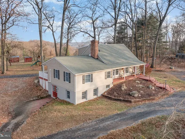 35 N Tannery Rd, Westminster, MD 21157