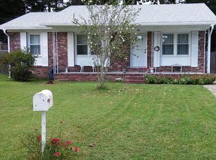 108 E Walnut Cir, Summerville, SC 29485