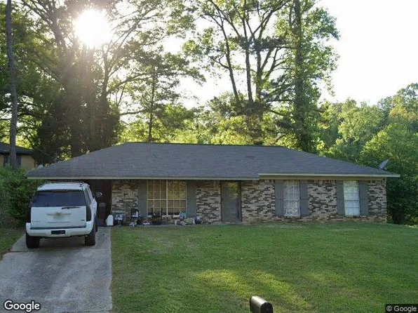 402 Pleasant Valley Dr, Vicksburg, MS 39180