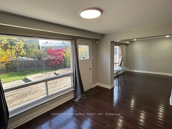 5th image of 31 Wellpark Blvd