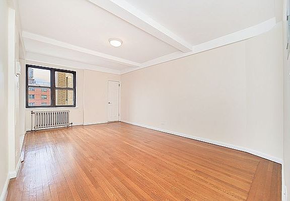 2nd image of 850 Amsterdam Ave APT 14E