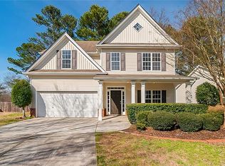 520 Langham Cir, Sugar Hill, GA 30518