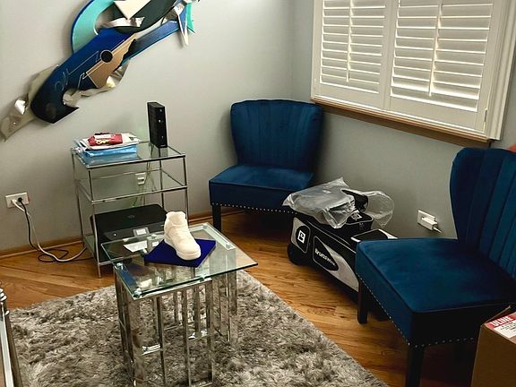 4th image of 22933 Westwind Dr