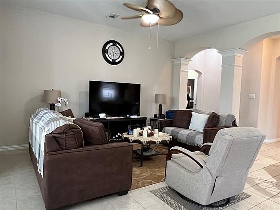 4th image of 7106 Thistlewood Park Ct