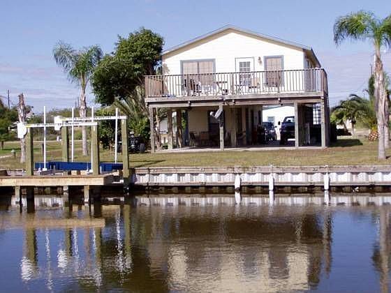 1st image of 105 Quail Dr