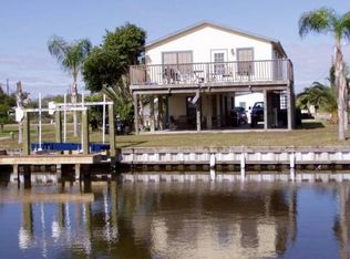 105 Quail Dr, Rockport, TX 78382