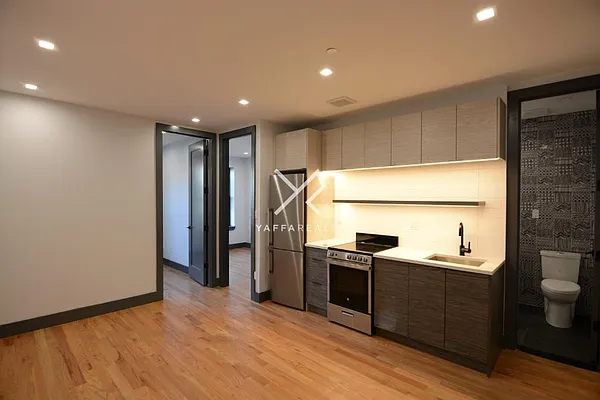 Rented by Yaffa Realty LLC | media 11