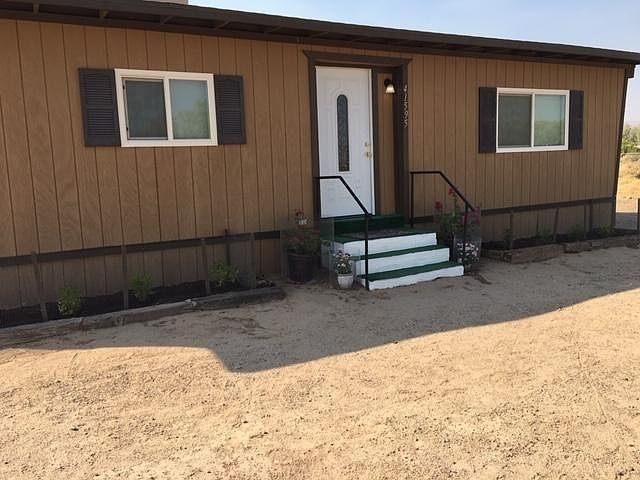 1st image of 41595 Dogwood St