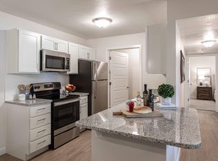 7914 Midhurst Dr, Highland, CA 92346