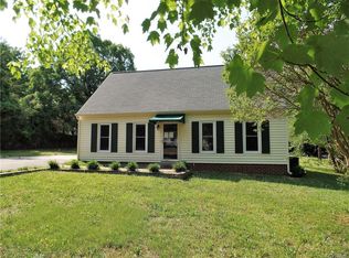 9854 N Wagstaff Cir, North Chesterfield, VA 23236