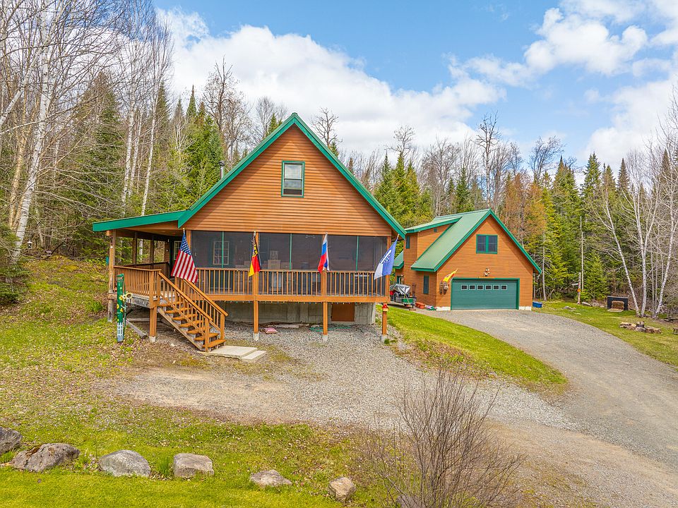 1st image of 122 Moose Pond Ln