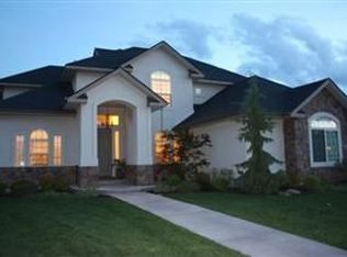 655 W Oakhampton Dr, Eagle, ID 83616